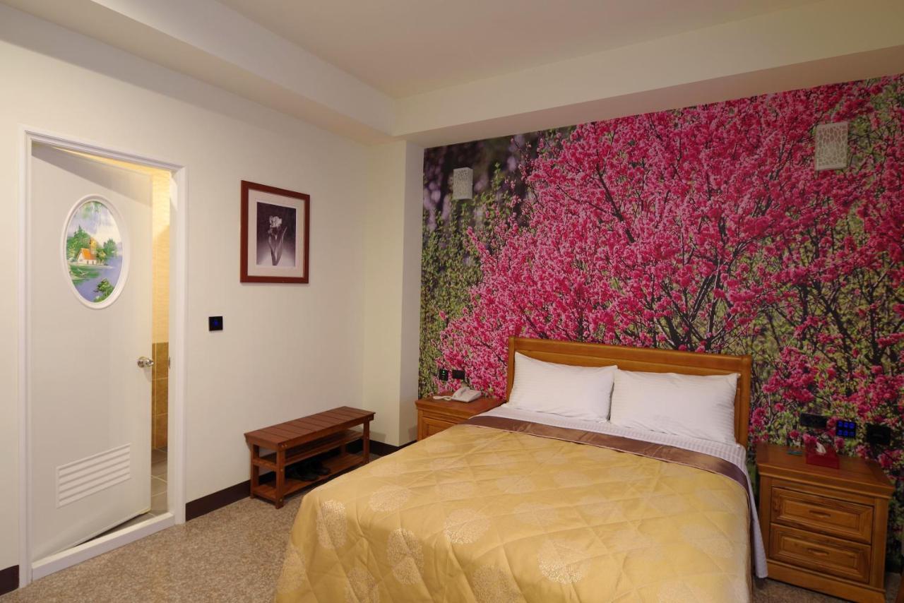 Hongfu Elegant Business Hotel Чжунли Екстериор снимка