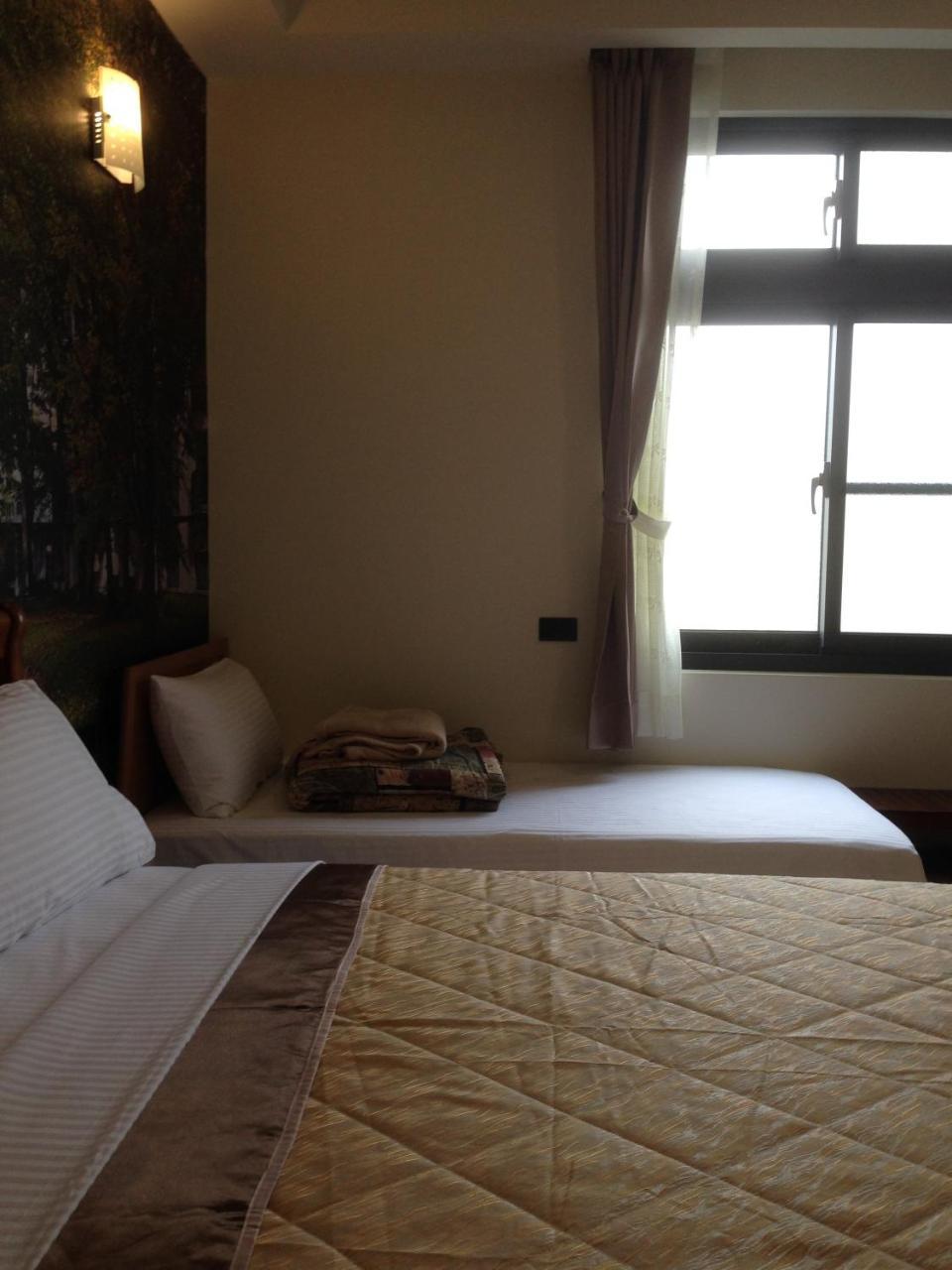 Hongfu Elegant Business Hotel Чжунли Екстериор снимка